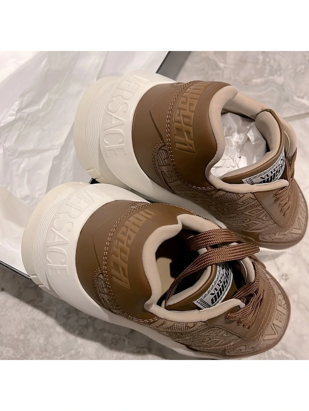 Versace AllOver Logo Odissea Low-Top Men’s Sneakers, Beige/Brown, NEW, Size 42.5